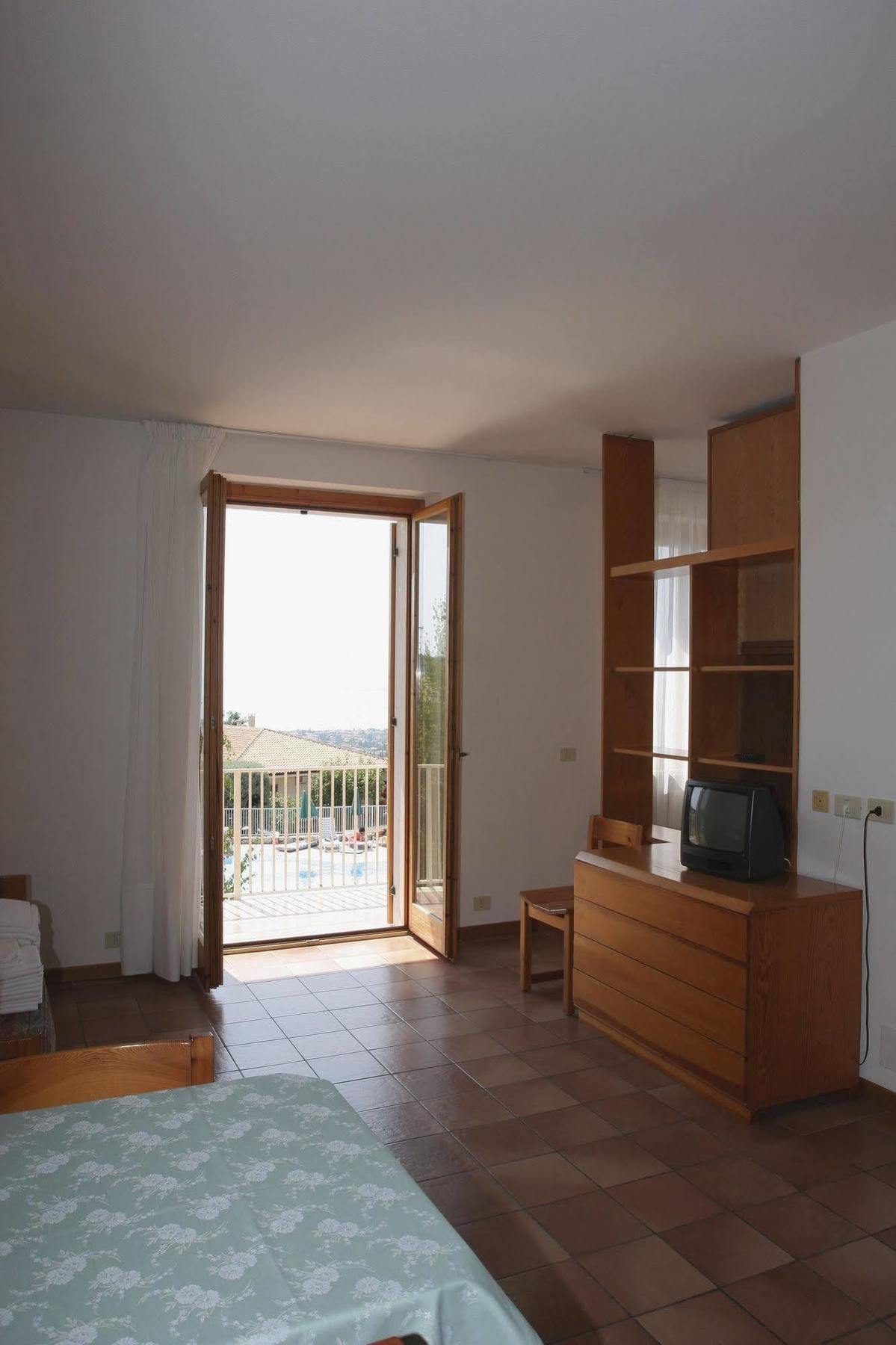Appartamenti San Carlo Costermano Exterior foto