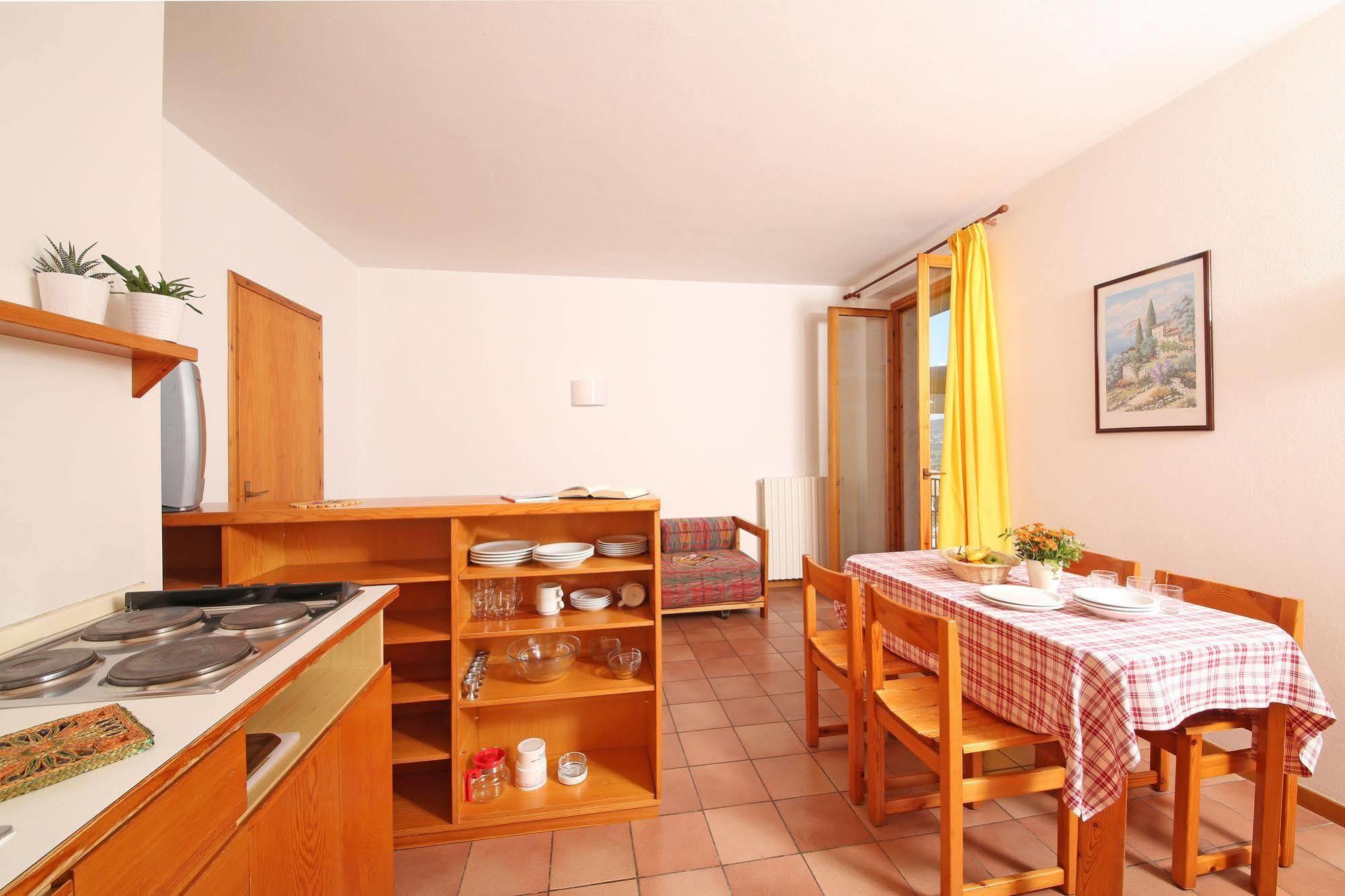Appartamenti San Carlo Costermano Exterior foto